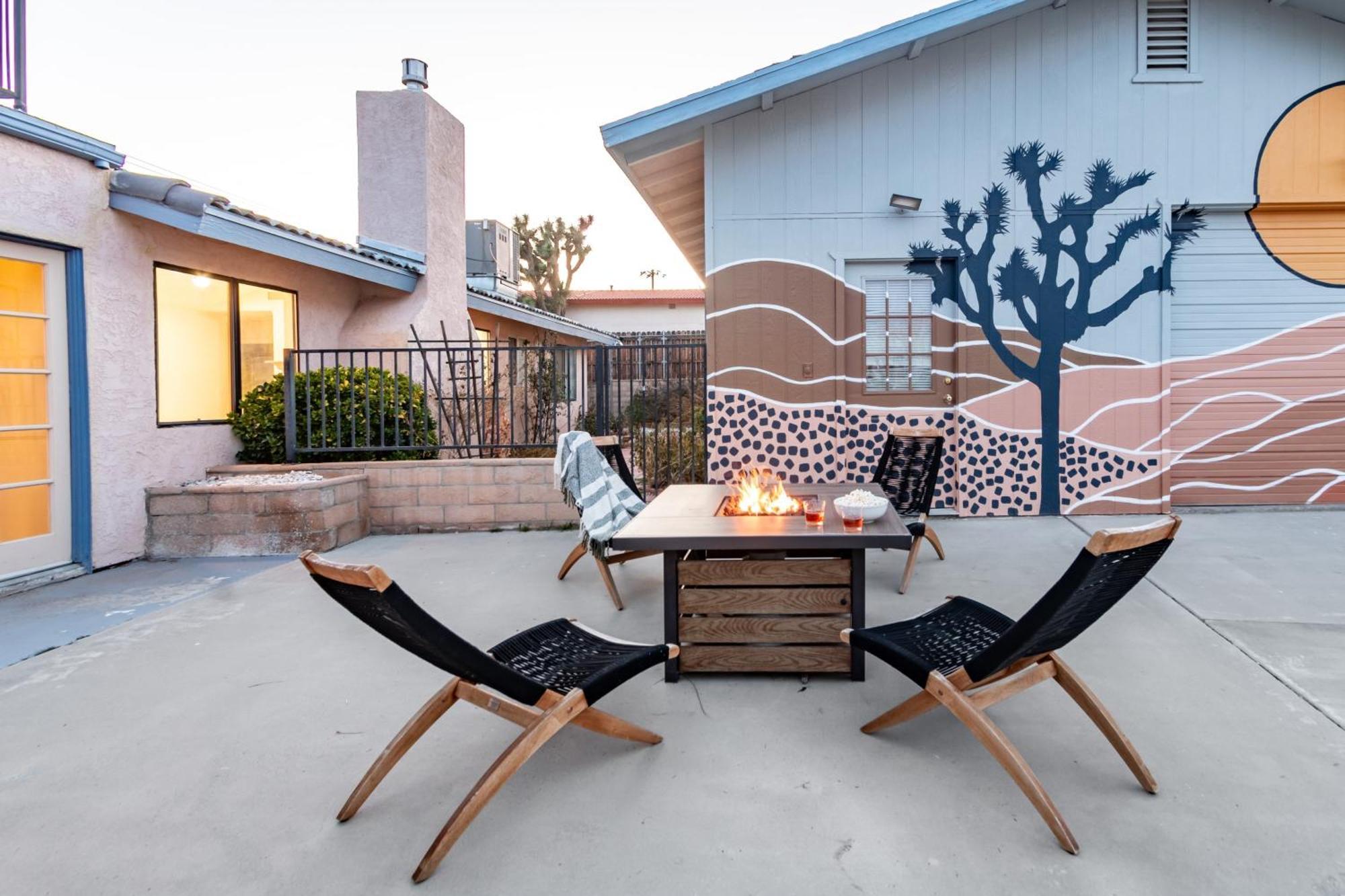 Archie By Avantstay Desert Retreat W Courtyard Edge Of Joshua Tree Yucca Valley Exterior photo